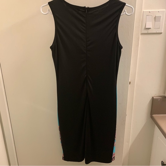 Abstract print dress size :Small - Picture 5 of 7